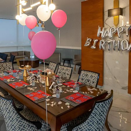 Nivel Hotel Abha 海米斯穆谢特 外观 照片 A birthday party