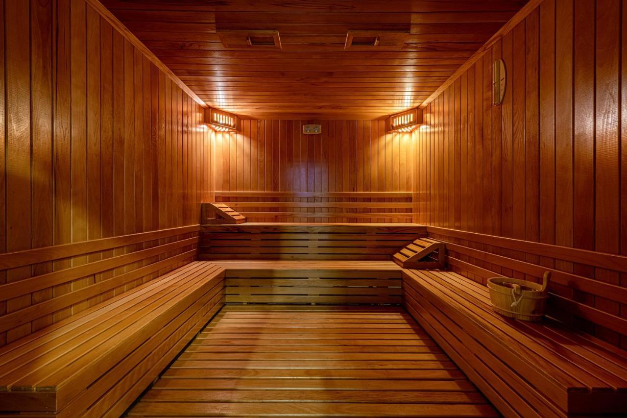 Nivel Hotel Abha 海米斯穆谢特 外观 照片 A Finnish sauna